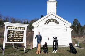 This is vermont's dog mountain, located on a mountaintop farm in st. This Church In Vermont Was Built For Dogs Curbed