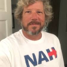 Robert Turner's Instagram, Twitter & Facebook