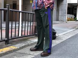 nepenthes osakaさんはinstagramを利用しています needles track pant poly smooth green 21 000 tax needles nepenthes nepenthesosaka pants style track pants