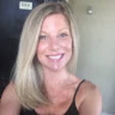 Amanda Ruse's Instagram, Twitter & Facebook