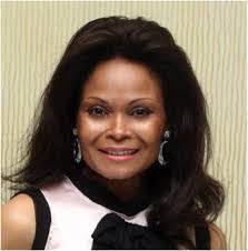 Johanne Young's Instagram, Twitter & Facebook