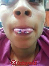Snake Eyes Piercing Ultimativer Leitfaden Mit Bildern Snake Eyes Snake Eyes Piercing U Snak Snake Eyes Piercing Eye Piercing Snake Eyes Piercing Jewelry