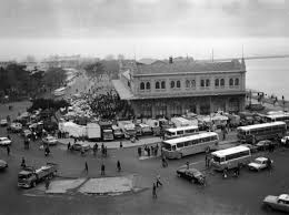 Kadikoy Haldun Taner Sahnesi Istanbul Resimler Sehir