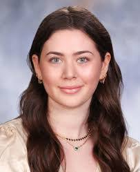 Lilly Gottlieb's Instagram, Twitter & Facebook