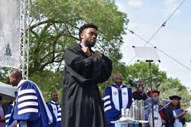 Howard university graduate chadwick boseman returned to campus in 2018 to deliver a commencement address. Chadwick Boseman Delivers Howard University S 2018 Commencement Speech Whur 96 3 Fm
