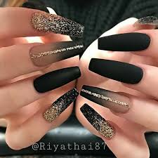 Uñas bonitas y elegantes uñas bonitas para niñas faciles sencillas diseños de uñas bonitas y faciles bonitas juvenil bonitas uñas largas decoradas bonitas uñas acrilicas sencillas negras. Pin By Aufits Fashion Glamur On Diseno De Unas Gold Acrylic Nails Coffin Nails Designs Black Acrylic Nails