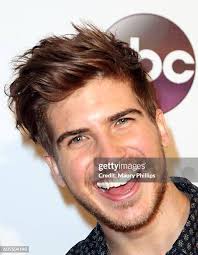 1,564 Joey Phillips Photos & High Res Pictures