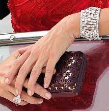 Owl Click To See More Photos Celebrity Engagement Rings Engagement Rings Diamond Are A Girls Best Friend
