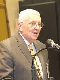 Debra Kirchner's Instagram, Twitter & Facebook