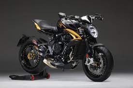 The resulting 2021 brutale and dragster 800 are a radical evolution of the previous editions, and mv agusta did not leave any technical section untouched. Mv Agusta Dragster 800 Rr Alle Technischen Daten Zum Modell Dragster 800 Rr Von Mv Agusta