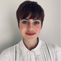 Lauren Totman's Instagram, Twitter & Facebook