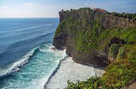 Kamu harus bersyukur hidup di dunia yang indah ini karena kamu di beri anugerah untuk melihat betapa indahnya pemandangan yang ada di seluruh penjuru dunia maupun pemandangan yang berada di. 25 Tempat Wisata Indonesia Dengan Pemandangan Indah