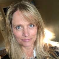 Jennifer Nasta's Instagram, Twitter & Facebook