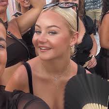 hey guys, i'm looking for a good driving instructor. any recommendations? x