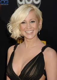Nude photos of kellie pickler - stvincent.nupark.com