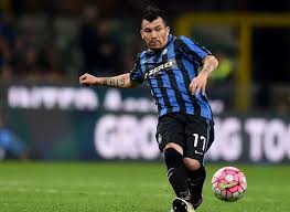 Join the discussion or compare with others! Jalani Pertemuan Inter Milan Negosiasi Kepindahan Gary Medel Ke Trabzonspor Okezone Bola