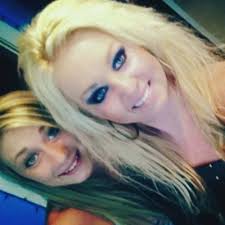 Alison Klinger (@AlisonnKlinger)