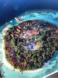 Kurumba maldives is a perfect venue for a variety of guests including families and travelers who wish to have a memorable experience with adventure, dining, and nightly entertainments. Postcard Of Kurumba Maldives Maldives Hotel Travel Photos Beautiful Places To Travel