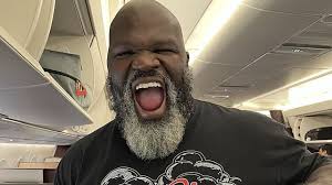 Mark Henry lashes out at fan; issues clarification