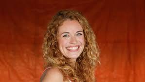 Ab 19:05 uhr bei rtl #alleswaszaehlt #awz ständige werbung wegen verlinkungen in allen postings. Alles Was Zahlt Ausstieg Madeleine Krakor Verlasst Die Serie Bunte De