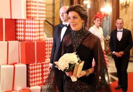 Keep your guests happy by serving the food they desire, managing drama between them, and sending them home at the right time. Inside The Surrealist Dinner Party By Charles Kaisin At Casino De Monte Carlo Ok Magazine