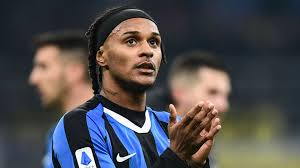 Search by image and photo. Transfer Nach Leipzig Vom Tisch Valentino Lazaro Wechselt Von Inter Zu Newcastle Goal Com