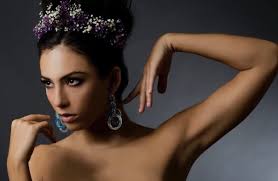 In 2013, model chantel giacalone went into anaphylactic shock after eating a peanut butter pretzel. Chantel Giacalone Resimleri Sinemalar Com