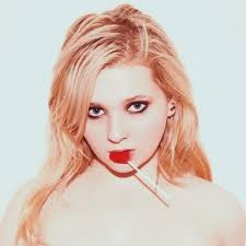 Abigail Breslin Life