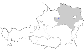Neudorfból induló, fuvarfeladatok ellátása 40 tonnás gépjármüveken. Az Amstetteni Verfertozesi Ugy Wikipedia