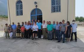 Χωροσ ιερου ναου αγιου πνευματοσ. 02aek Rxrs5plm