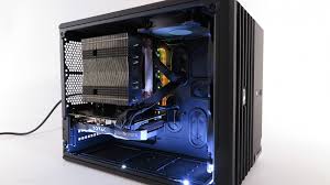 Wir waren zu besuch bei fractal design und haben uns das node 202 angeschaut, ein gehäuse, das mit seinen geringen abmessungen perfekt ins wohnzimmer passt. Konsole Vs Pc Mini Gaming Pcs Und Gehause