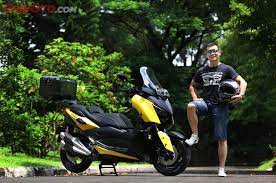 Maybe you would like to learn more about one of these? Sah Bergaya Touring Modifikasi Yamaha Xmax Ini Masih Akan Berlanjut Gridoto Com