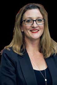 STORIES OF COLLABORATION IN TE ARA AUAHA CREATING AND SUPPORTING GREAT  GRADUATES