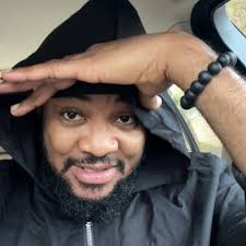 Both in their prime, who would you pick for your team? Suarez or Benzema?