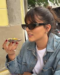 🎀💕✨🍷🍝🌸