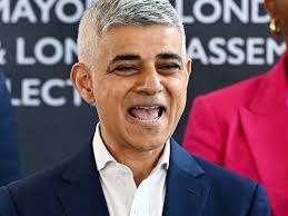 Londoners give Sadiq Khan 'top priority' message as he gets back to work  after historic Mayor election