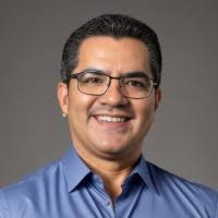 1300+ perfiles de «Candelas»