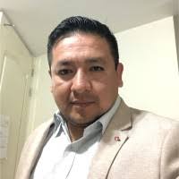 40+ perfiles de «Pedro Beltran»