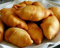 Jika adonan terlalu lembek, masukkan ke freezer untuk beberapa waktu. Peluang Usaha Kue Molen Pisang Coklat Dan Analisa Usahanya