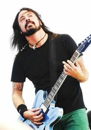 There Goes My Hero Watch Him As He Goes Lyrics Pin By Alexandra Fischer On Role Models Foo Fighters Dave Grohl Dave Grohl Foo Fighters Dave