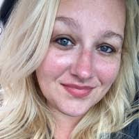 Sarah Rackley's Instagram, Twitter & Facebook