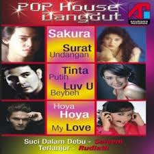 Oke sob di bawah ini admin sudah menyiapkan video sekaligus lirik untuk para. Download Suci Dalam Debu Mp3 By Saleem Suci Dalam Debu Lyrics Download Song Online