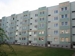 Wohnung zur miete in magdeburg alt olvenstedt 73 mietwohnungen in magdeburg alt olvenstedt gefunden und weitere 870 im umkreis. 3 Zimmer Wohnung Zu Vermieten Rennebogen 13a 39130 Magdeburg Neu Olvenstedt Mapio Net