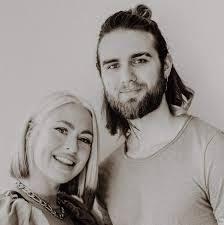 Lydia Wolfe's Instagram, Twitter & Facebook