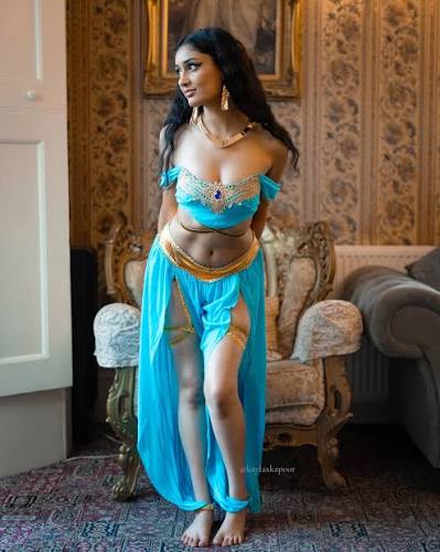 Kayla Kapoor