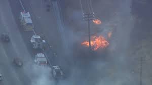 Calabasas is a city within the los angeles county. Oak Fire Small Brush Fire In Calabasas Breaks Out Along 101 Freeway Near Las Virgenes Road Abc7 Los Angeles