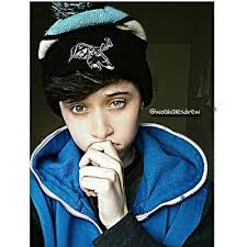 Alex Drew Lund ❤️ Memecoin (@cause_alex)