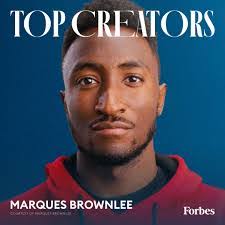 Sandro Aguero's Instagram, Twitter & Facebook