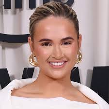 Molly-Mae's head-to-toe winter white outfit is her best look yet