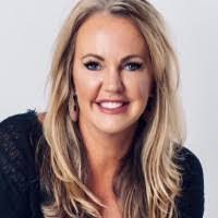 Jennifer Jaeger's Instagram, Twitter & Facebook